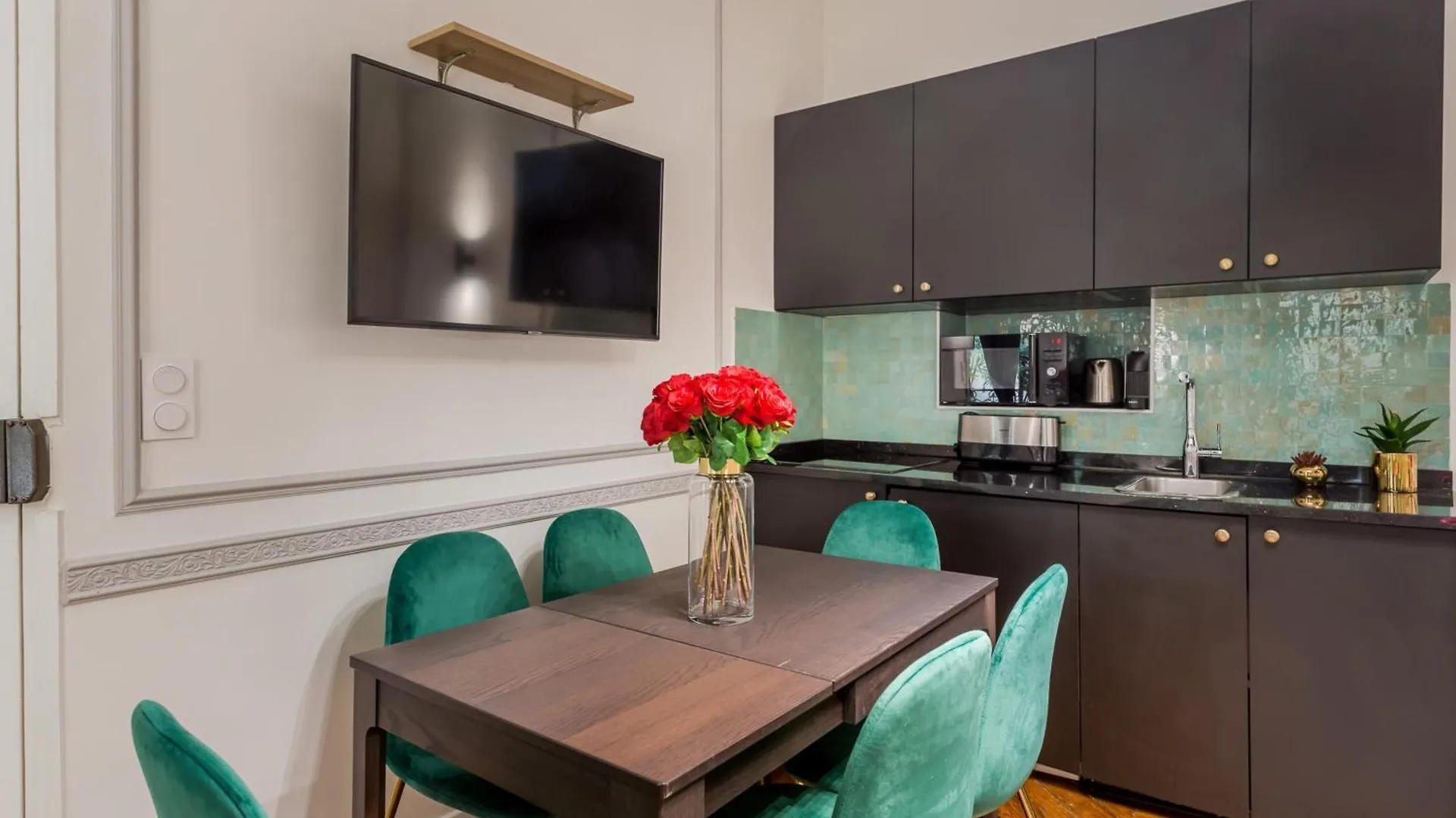 Apartment Merveil - Luxury Suite - Louvre - Aboukir IV Paris